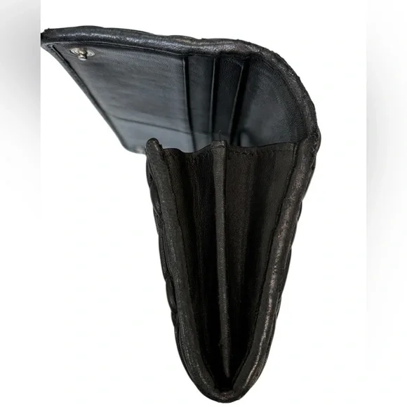 Miu Miu Black Matelassé Crystal Wallet 💎 Limited Edition w/ ID Holder - Picture 16 of 16